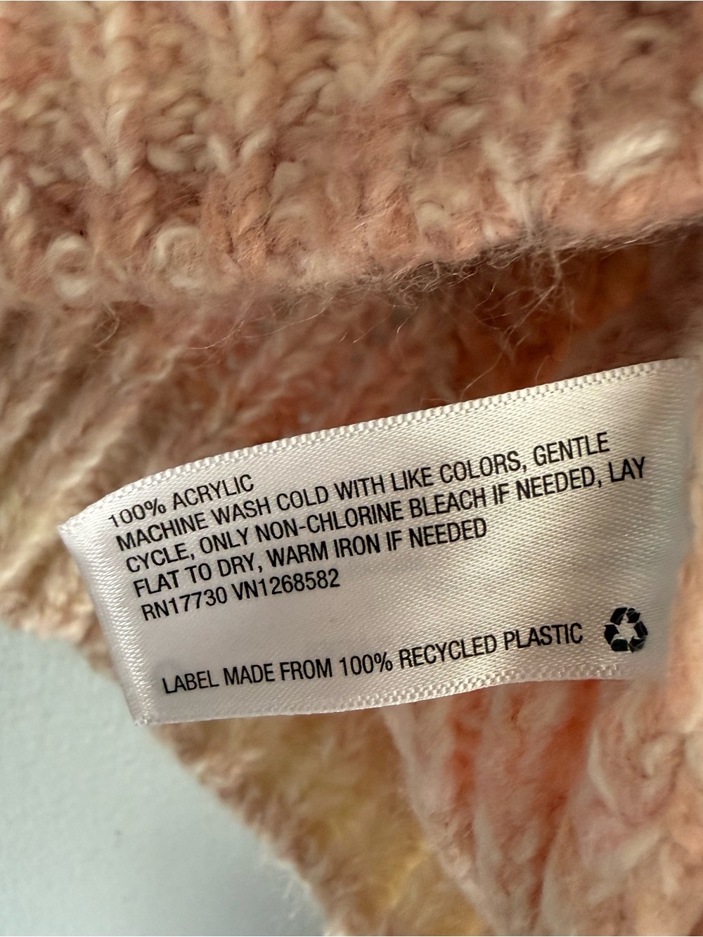 wild fable Multitone Pink & Cream Crewneck Sweater - Size Small - Picture 3 of 4